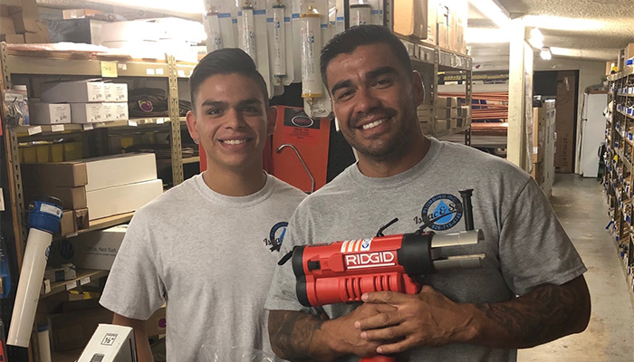 residential-plumbing-services-glendora-california-home-plumber-repair-service-3 Home plumbers near Glendora providing residential plumbing services.